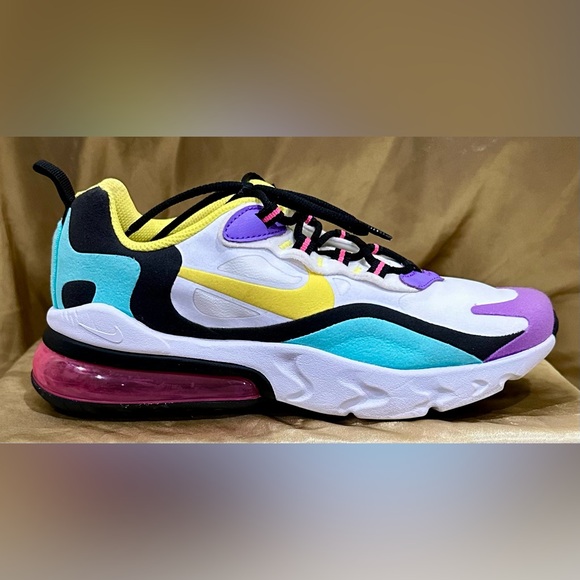 Nike Air Max 270 React (gs) - Picture 1 of 6